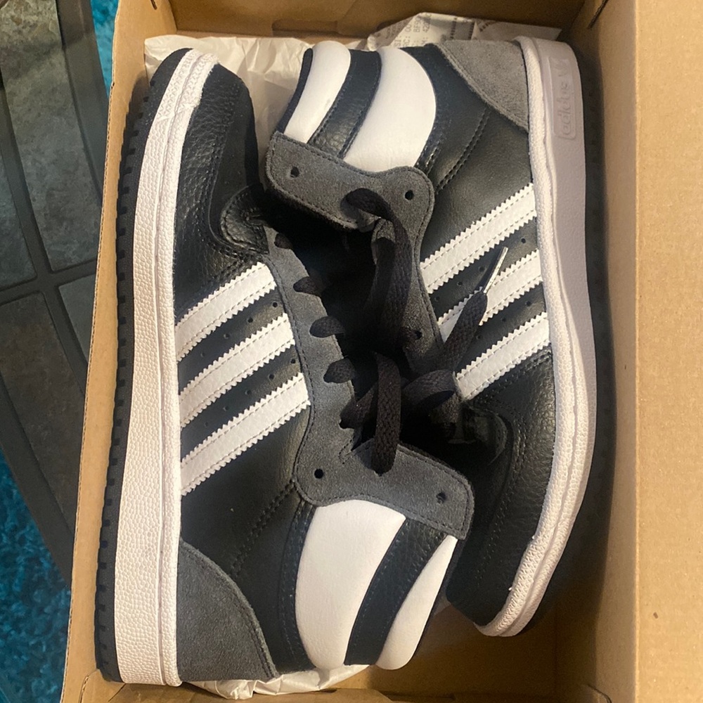 Adidas high top sneaker